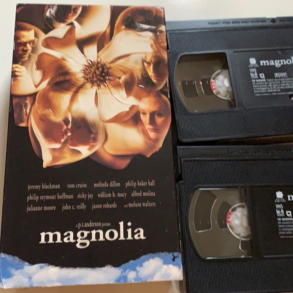 MAGNOLIA MOVIE YR 2000 TWO VHS TAPES PREOWNED